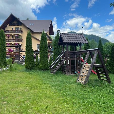 Pensiunea Vranis Садова Экстерьер фото